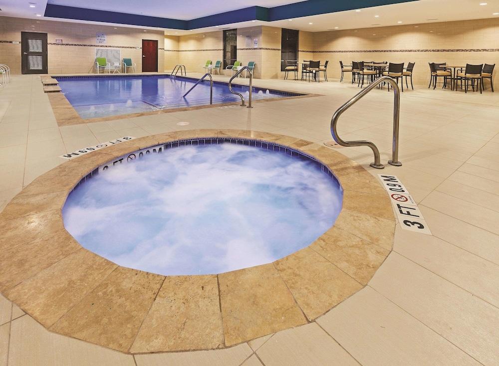 La Quinta By Wyndham Houston Willowbrook Exteriör bild